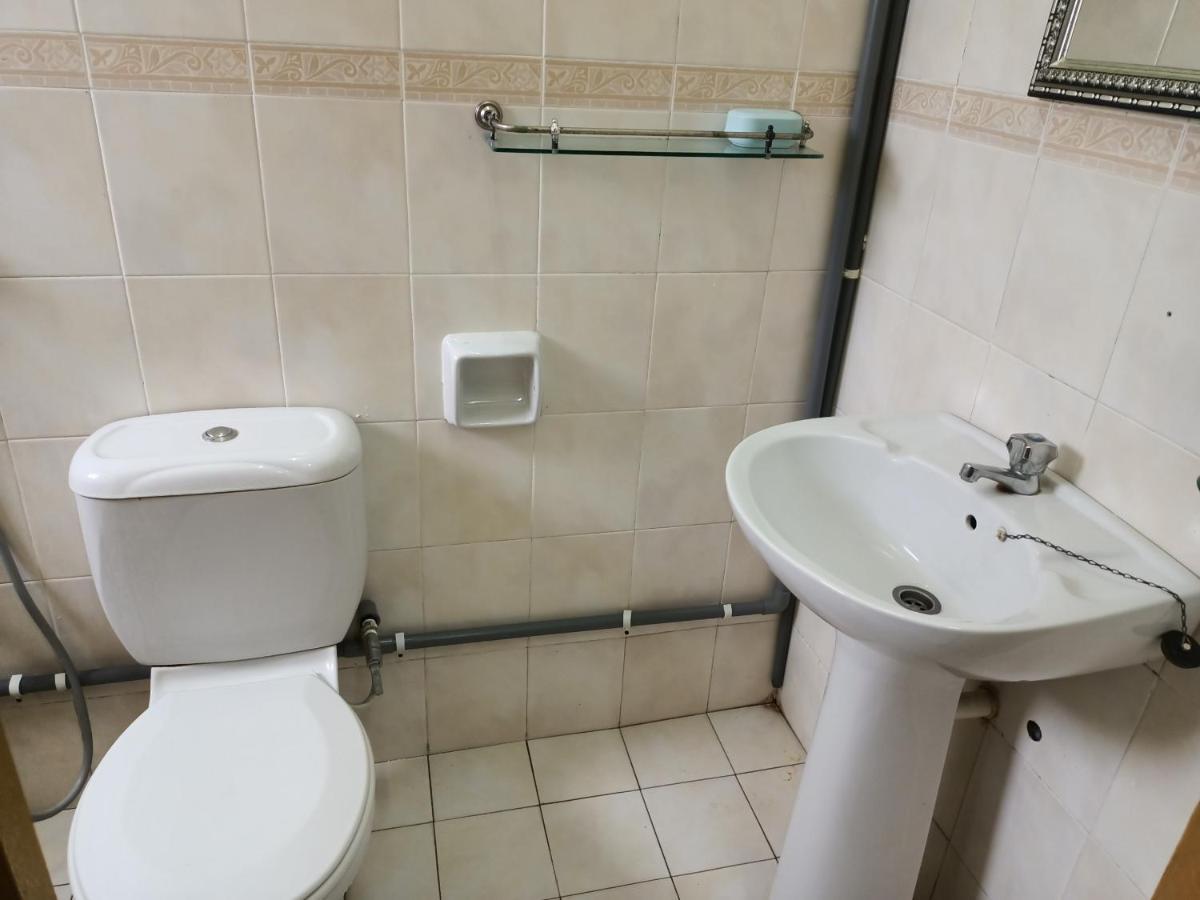 Oyo Home 90419 Sahar Guesthouse Malacca Εξωτερικό φωτογραφία