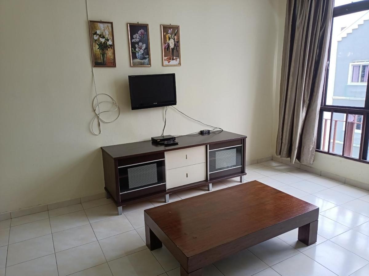 Oyo Home 90419 Sahar Guesthouse Malacca Εξωτερικό φωτογραφία