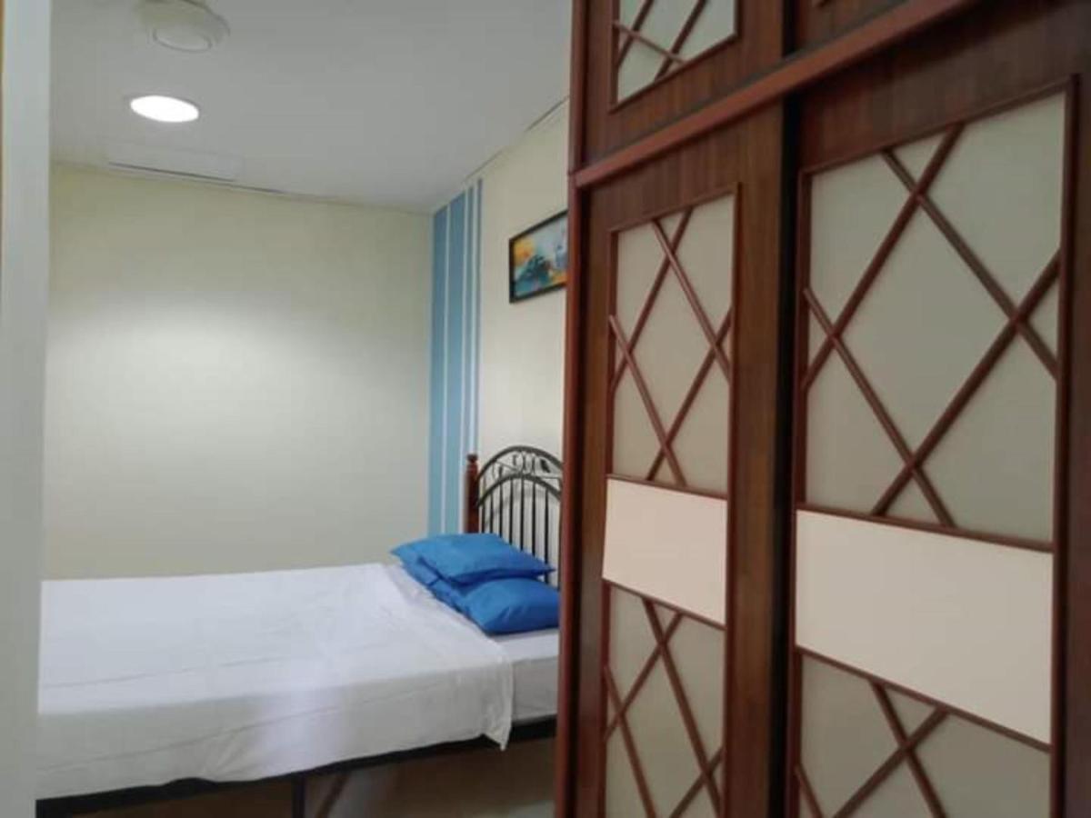 Oyo Home 90419 Sahar Guesthouse Malacca Εξωτερικό φωτογραφία